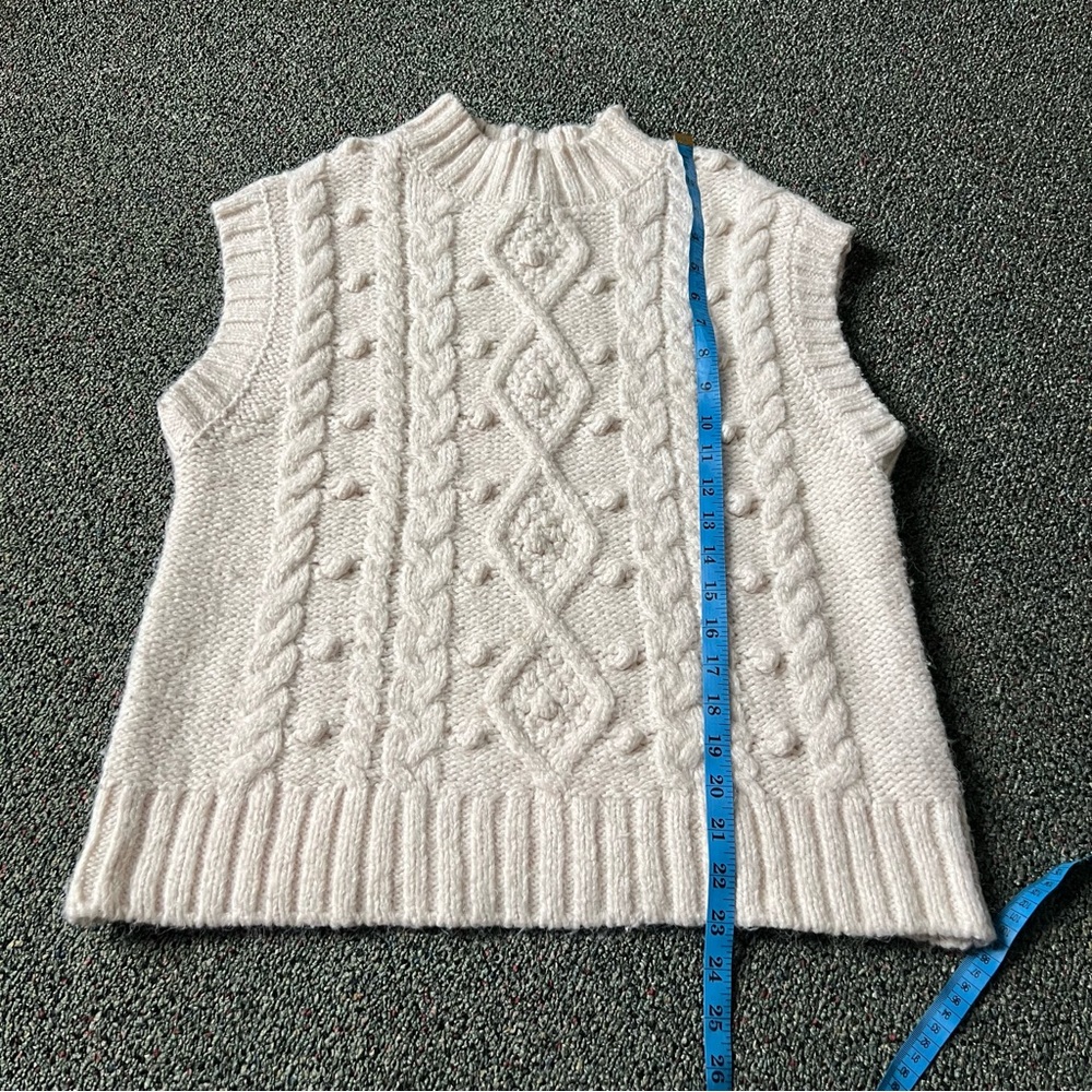PRIMARK Off-White Cream Knit 3D Polka Dots Oversized Sweater Vest Shirt Top XS - Picture 13 of 16